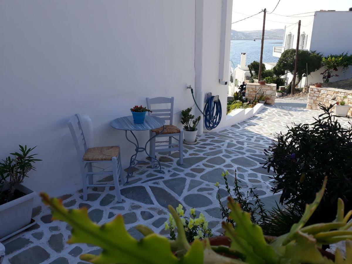 Athina'S Blue Studios Náousa Eksteriør bilde